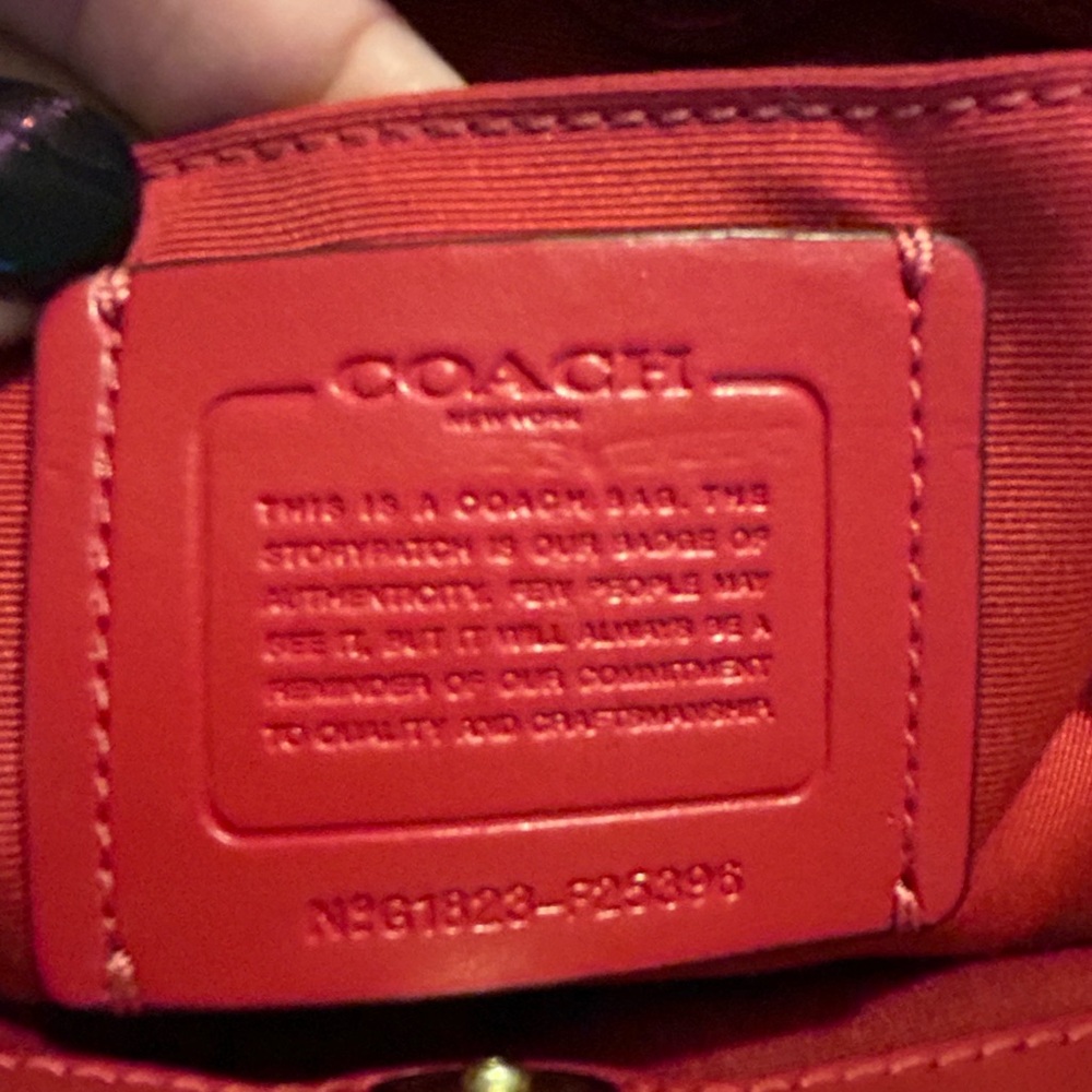 Coach Brown Signature Crossbody Bag with Red Trim - Picture 4 of 7